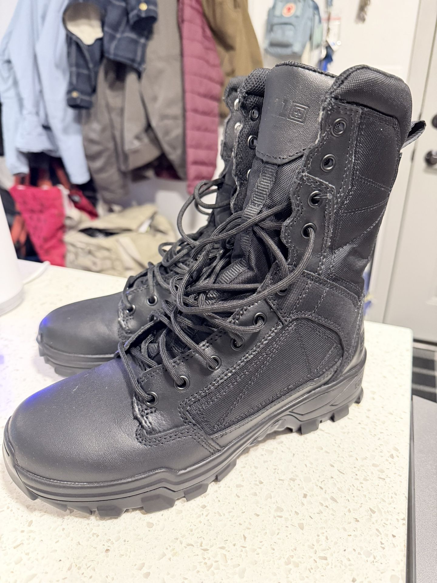 5.11 Tactical Fast-Tac 8” Boots – Men’s 9.5 (Like New)