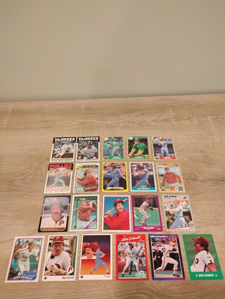 21 baseball cards 1(contact info removed) Phillies, Yankees, Oakland A's (Mike Schmidt, etc)