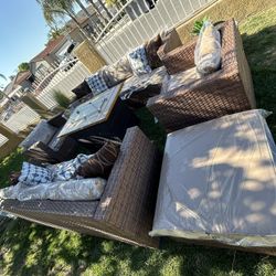 Patio Furniture Set Outdoor New In The Box