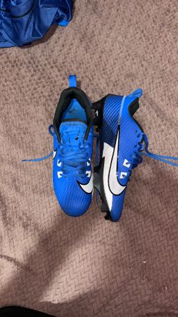 Blue Nike cheats size 10.5
