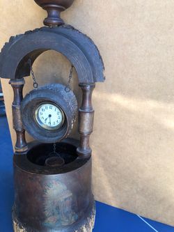 Vintage rustic Adirondack Wishing Well mantle clock