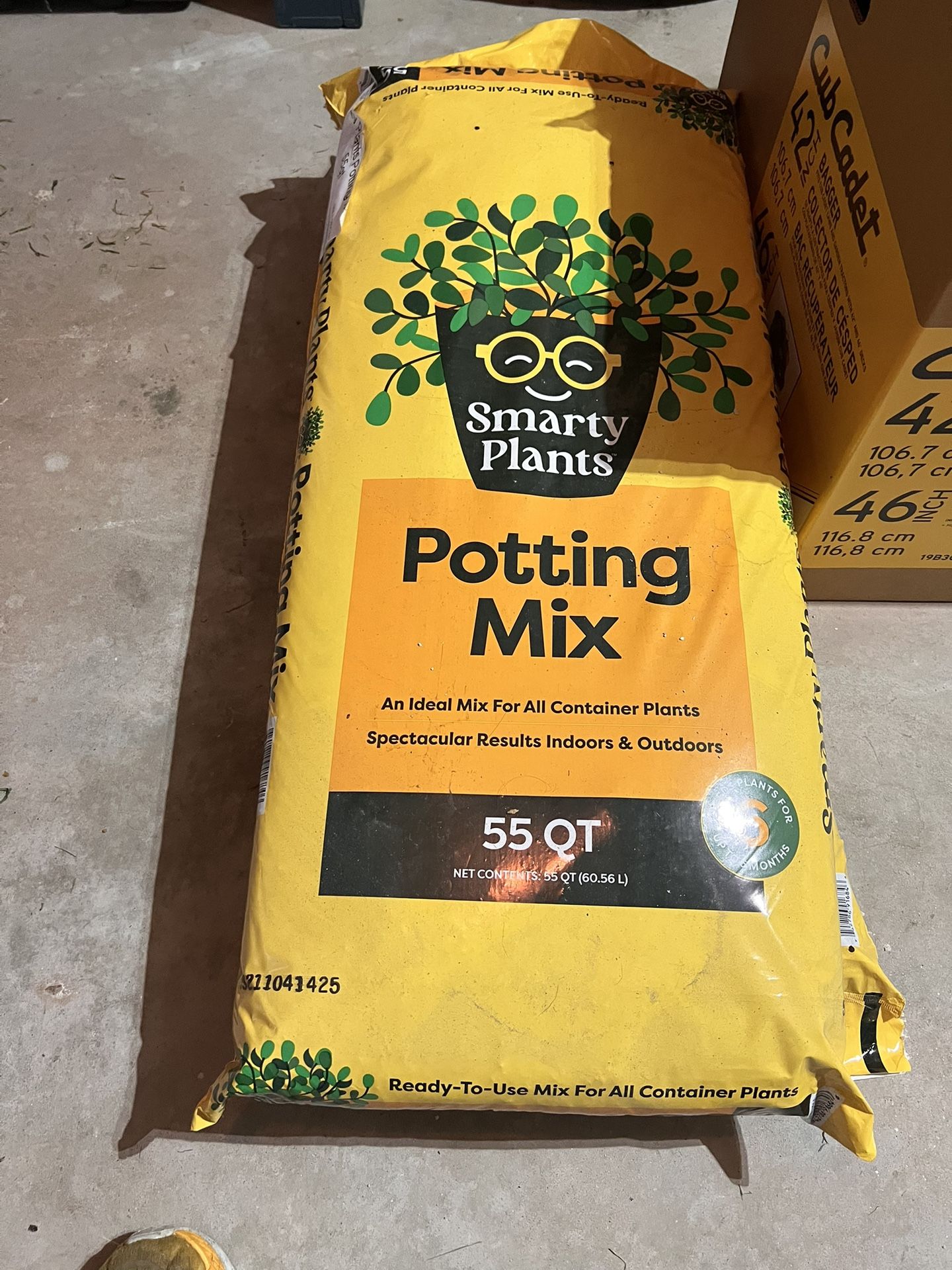 Large Bags 2 Potting Soil New 