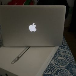 MacBook Air 13  