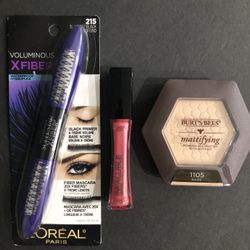 Bundle 3 Mascara Lip Gloss Powder Foundation.  