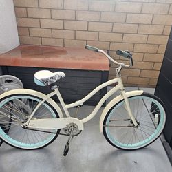 Schwinn CRUISER Bike