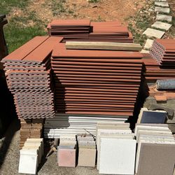 Composite Deck Boards + Pavers / Tile Lot – Bulk Sale
