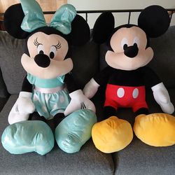 Jumbo Mickey and Minnie