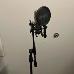 Rode NT-1 Studio Condenser Microphone 