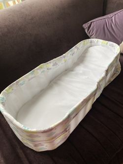 Baby Travel Bassinet Portable (New)