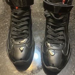 Men’s Prada High Top Sneak.. Size 45/46