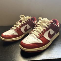 Nike Dunk “Vintage Red” Size WMMS 11.5/ M 10