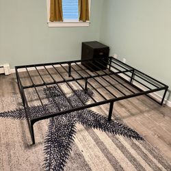 Heavy Duty Metal Bed Frames King & Queen