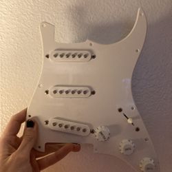 Squire Stratocaster Pickguard Prewired 