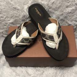 Coach Size  7.5/8