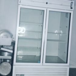 True GDM-49 - Glass Door Merchandiser - Two Door - 49 Cu. Ft., White