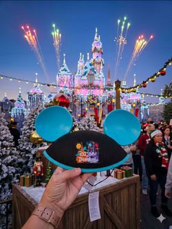 D23 Day 2026 Disneyland Mickey Mouse Ear Hat w/ Commemorative Guide