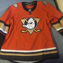 Adidas MIC Anaheim Ducks NHL Jersey Size 56 made in Canada
