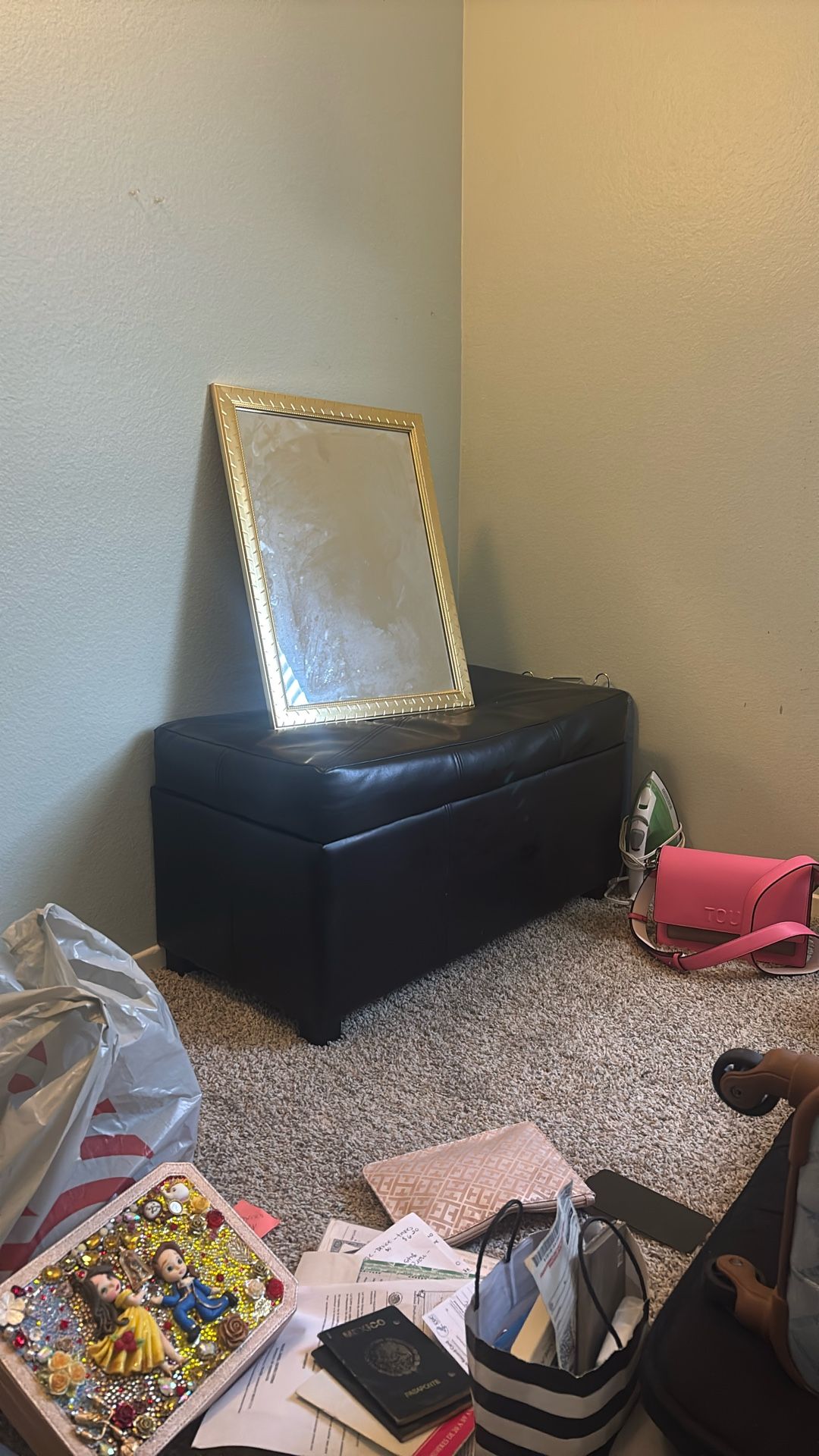 Free Bench-Mirror-mattress