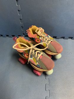 Kid’s roller skates, Size 2