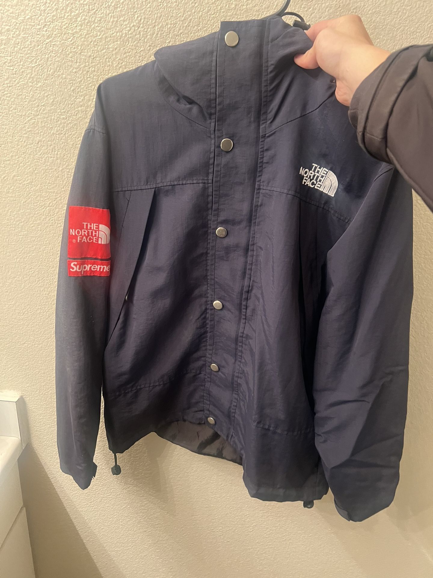 North face Supreme Windbreaker