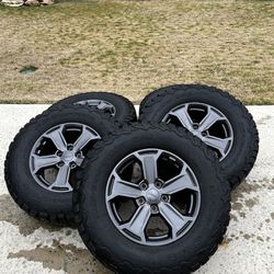 Jeep Wheels & Tires, Side Step Rails , and Wheel Spacers