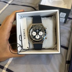 Timex Q Chronograph/ Blue Dial