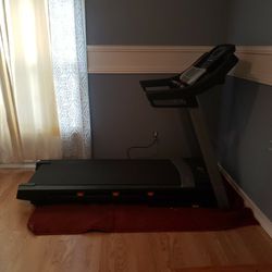  NordicTrack Treadmill 