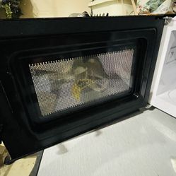 Small Black Microwave Oven Good Condition
