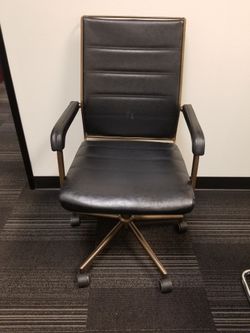 Leather Office Chairs 