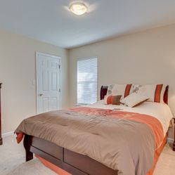 Guest Room Bedset
