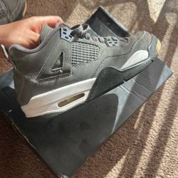 Air Jordan 4s Retro Cool Gray