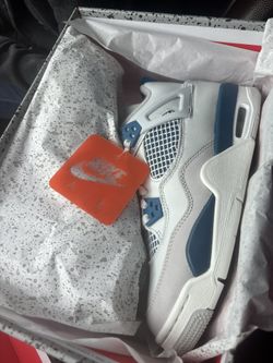 Retro 4 Military Blue Size 6.5y