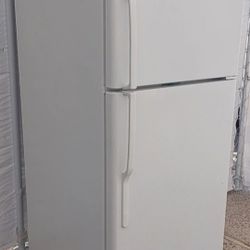 GE ...REFRIGERATOR