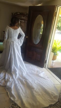 Wedding dress size 8