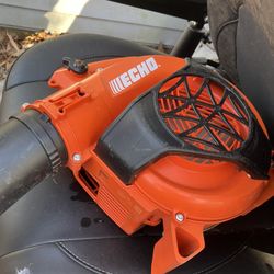 Echo Leaf Blower 2520