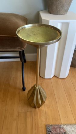 Side Drink Table 