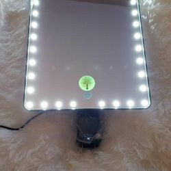Table Top Vanity Makeup Mirror