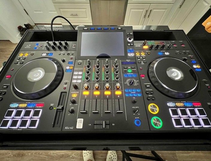 Pioneer XDJ-A Z Controller with Case