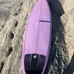 Goodrum Surfboard 6’4