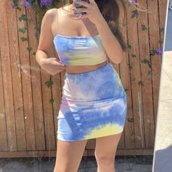 New With Tags Size Large Skirt And Top Set