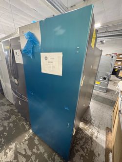 Electrolux Upright Freezer 19 cu ft!