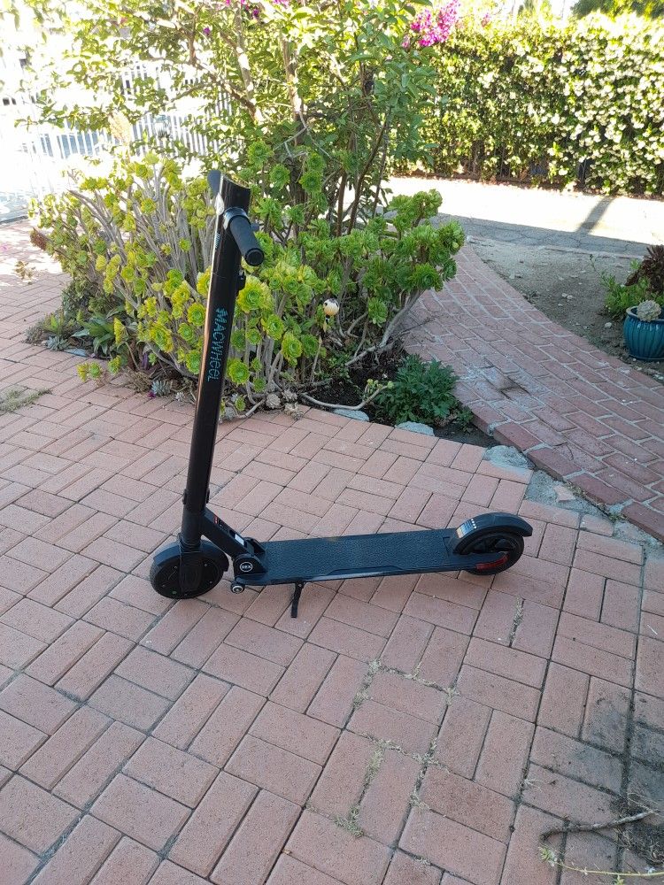Macwheel MX3 Electric Scooter No Charger