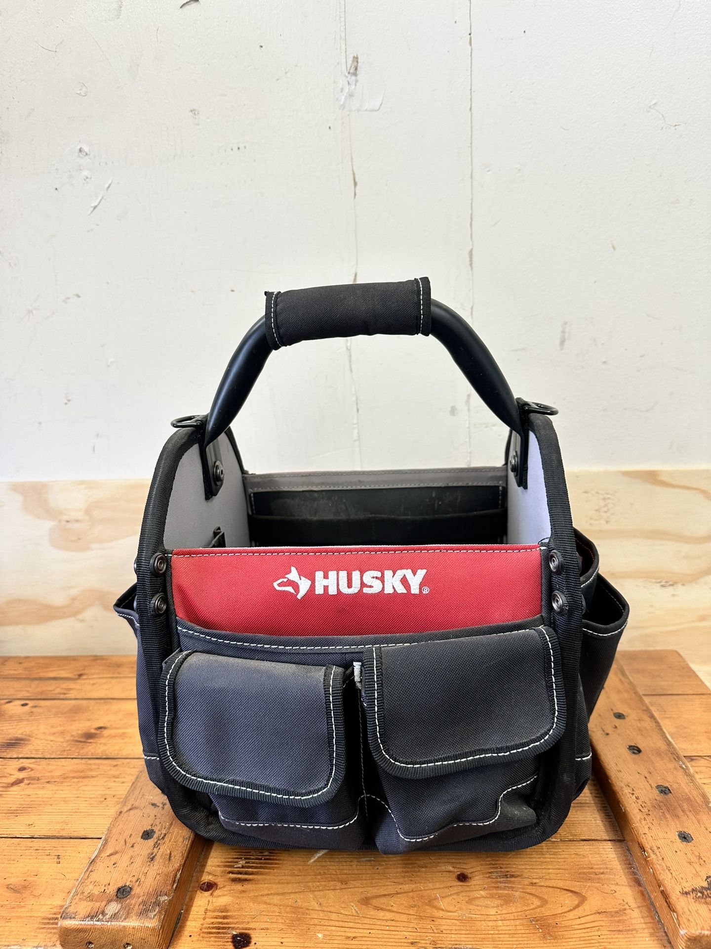 Husky 10in All Purpose Tote