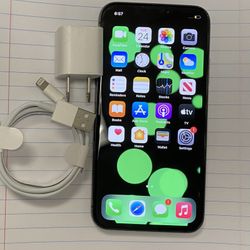 Factory unlocked apple iphone X 64 gb, store warranty! 