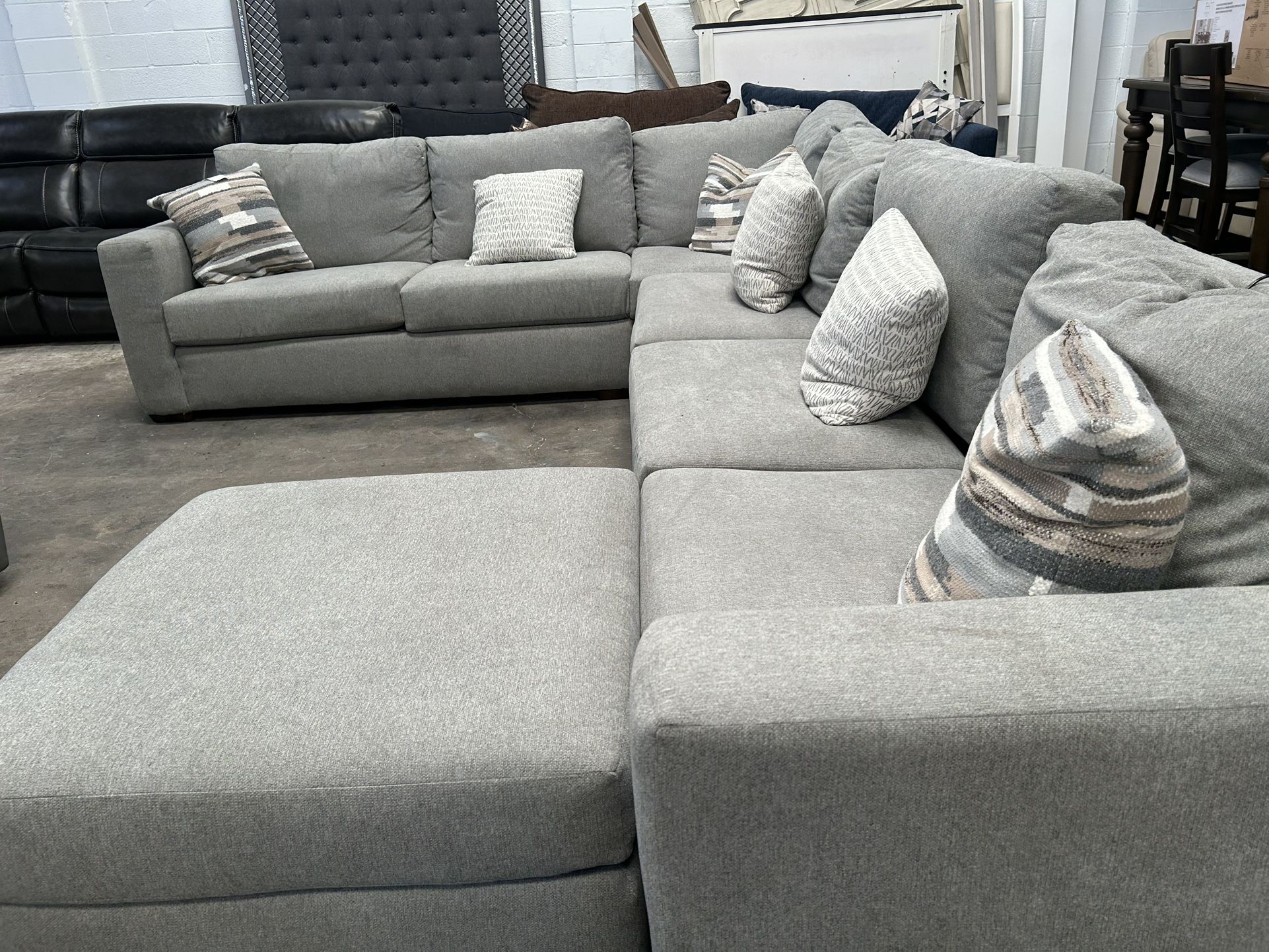 U Shaped Sectional