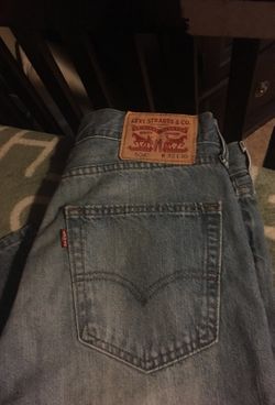 Levi jeans brand new size 32 30