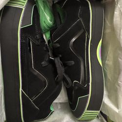 Sour Edition Gobstomper size 11 US