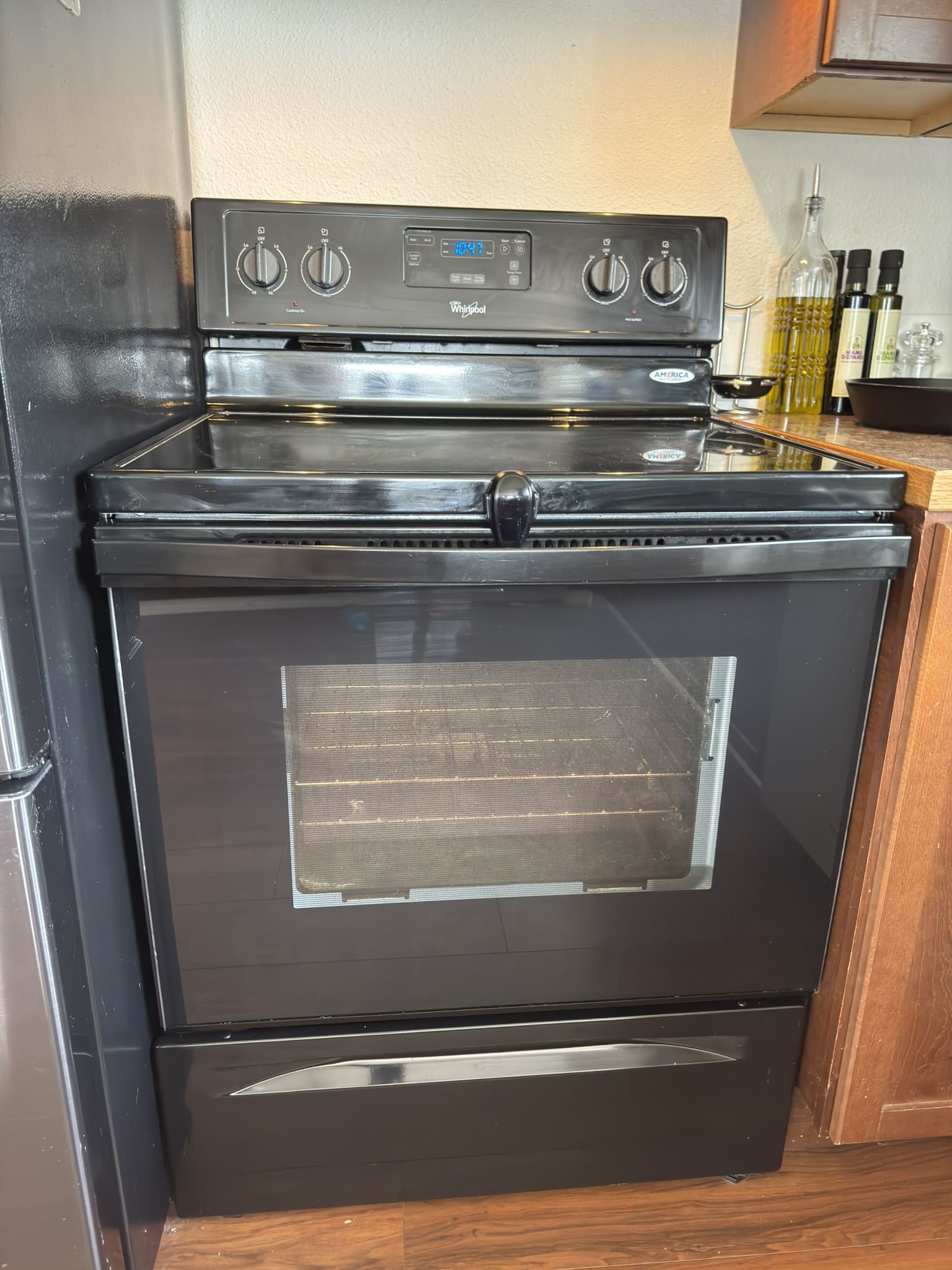 Whirlpool Electric Stovetop Oven