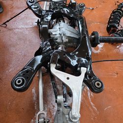 Cross-Member Diferencial Trasero Infiniti Q50 / Q60 3.0 Turbo (2016-2022) Rear Differential Infiniti Q50 / Q60 3.