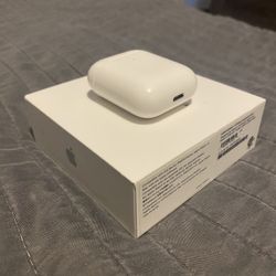 Apple AirPods 2nd Generation 